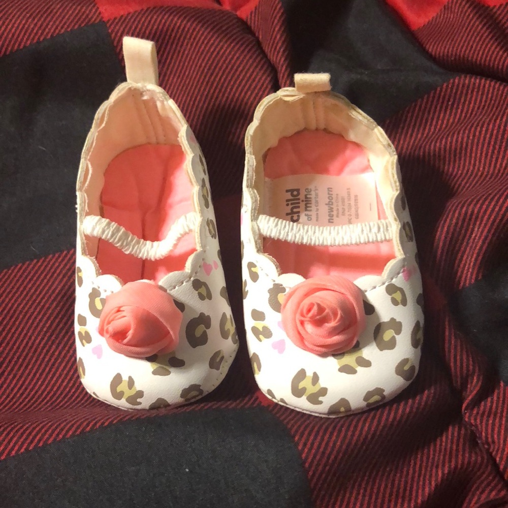 Nb girl shoes